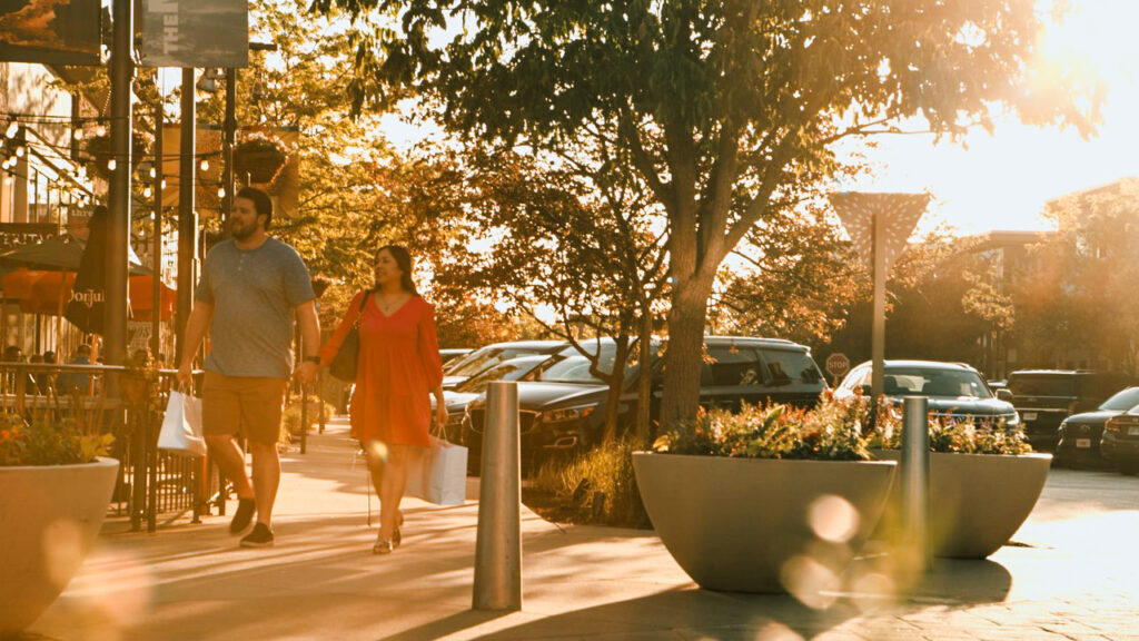 Couple shopping in Overland Park