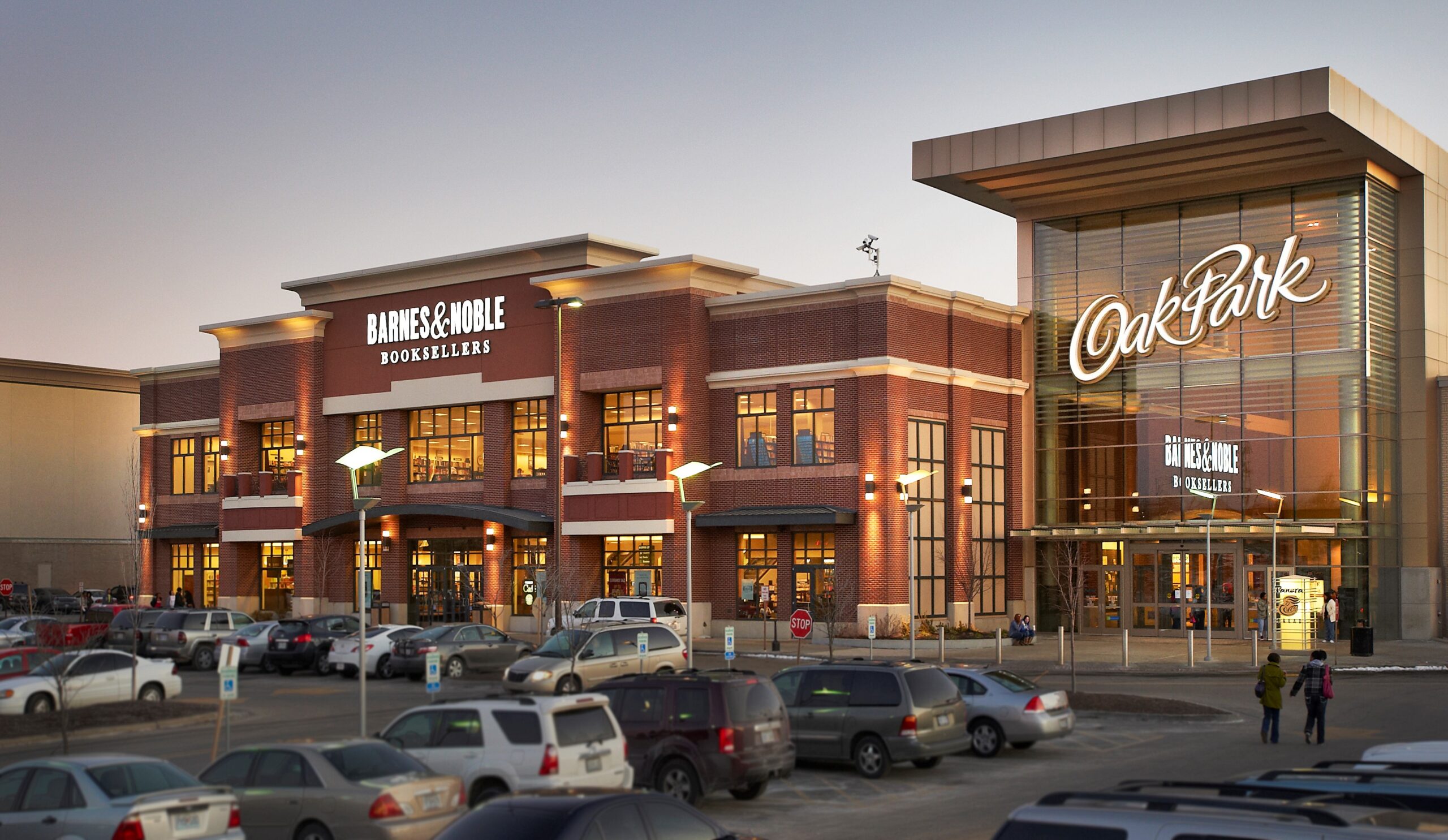 Oak Park Mall in Overland Park Supports Small Businesses After Painted Tree Boutiques Closes