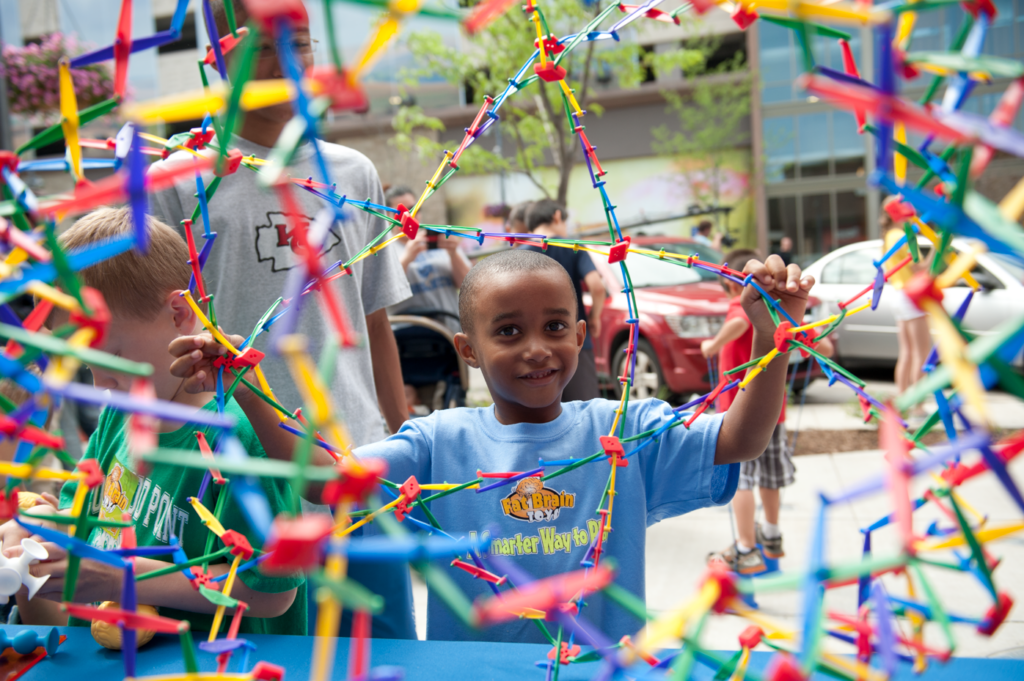 STEM Summer Camp in Overland Park with Club SciKidz